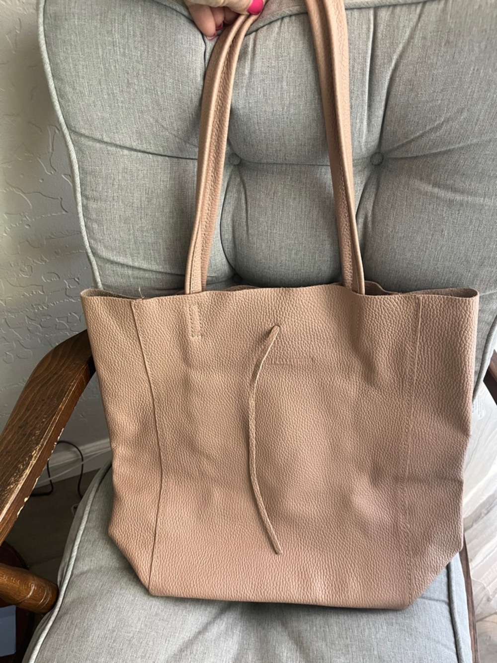 Lavorazione artigianale leather tote bag pale pink
